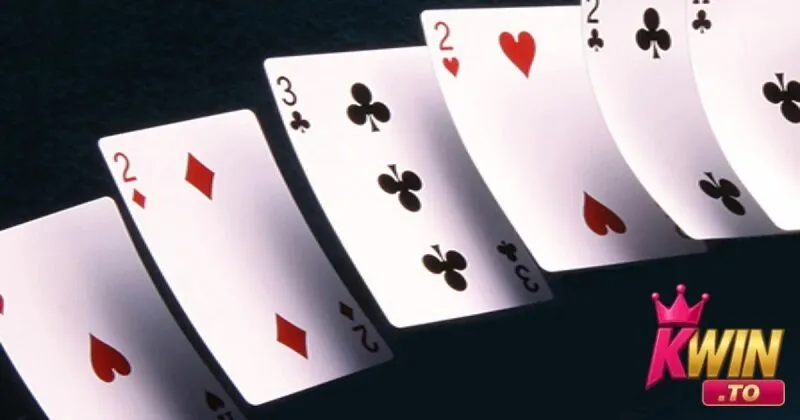 Bài Liêng Là Gì? Khám Phá Nguồn gốc ra đời bài liêng và Sức Hút Của Game Bài Dân Gian 1 Nguồn gốc ra đời của bài liêng tại KWIN